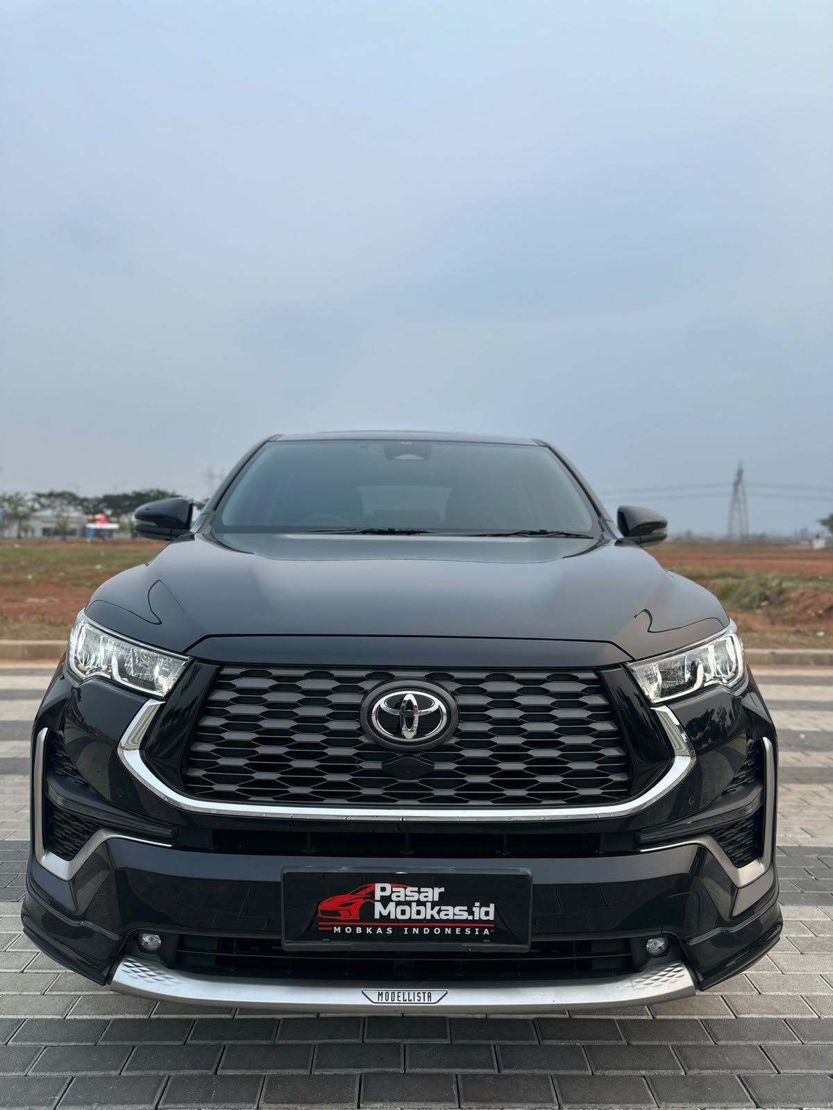 TOYOTA ZENYX Q HYBRID MODELLISTA 2.0